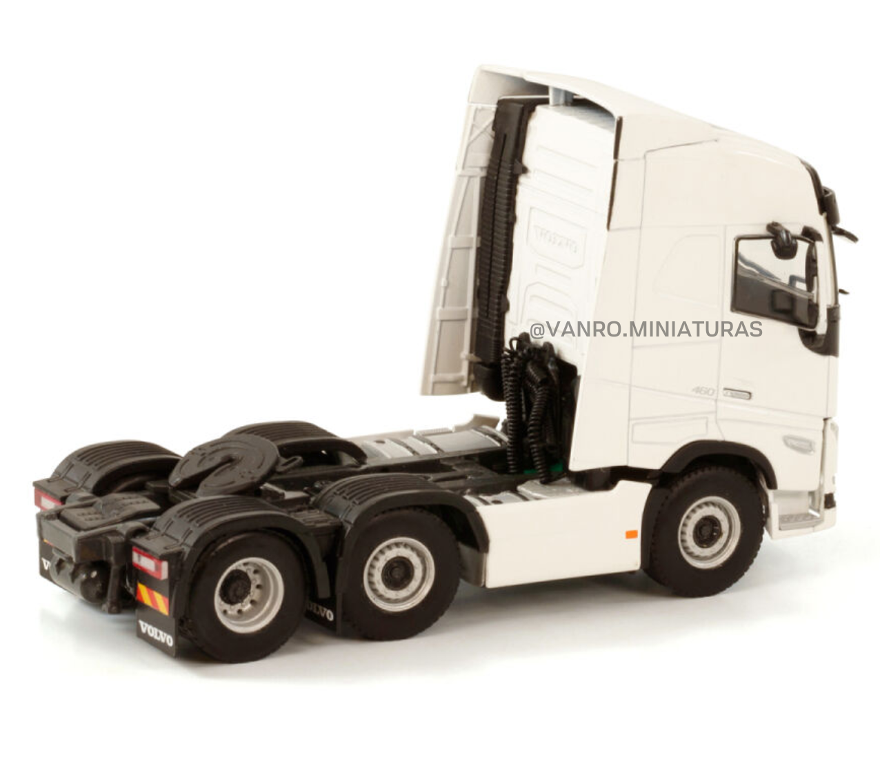 Camión Volvo FH5 460 Globetrotter 6×2 – WSI Models