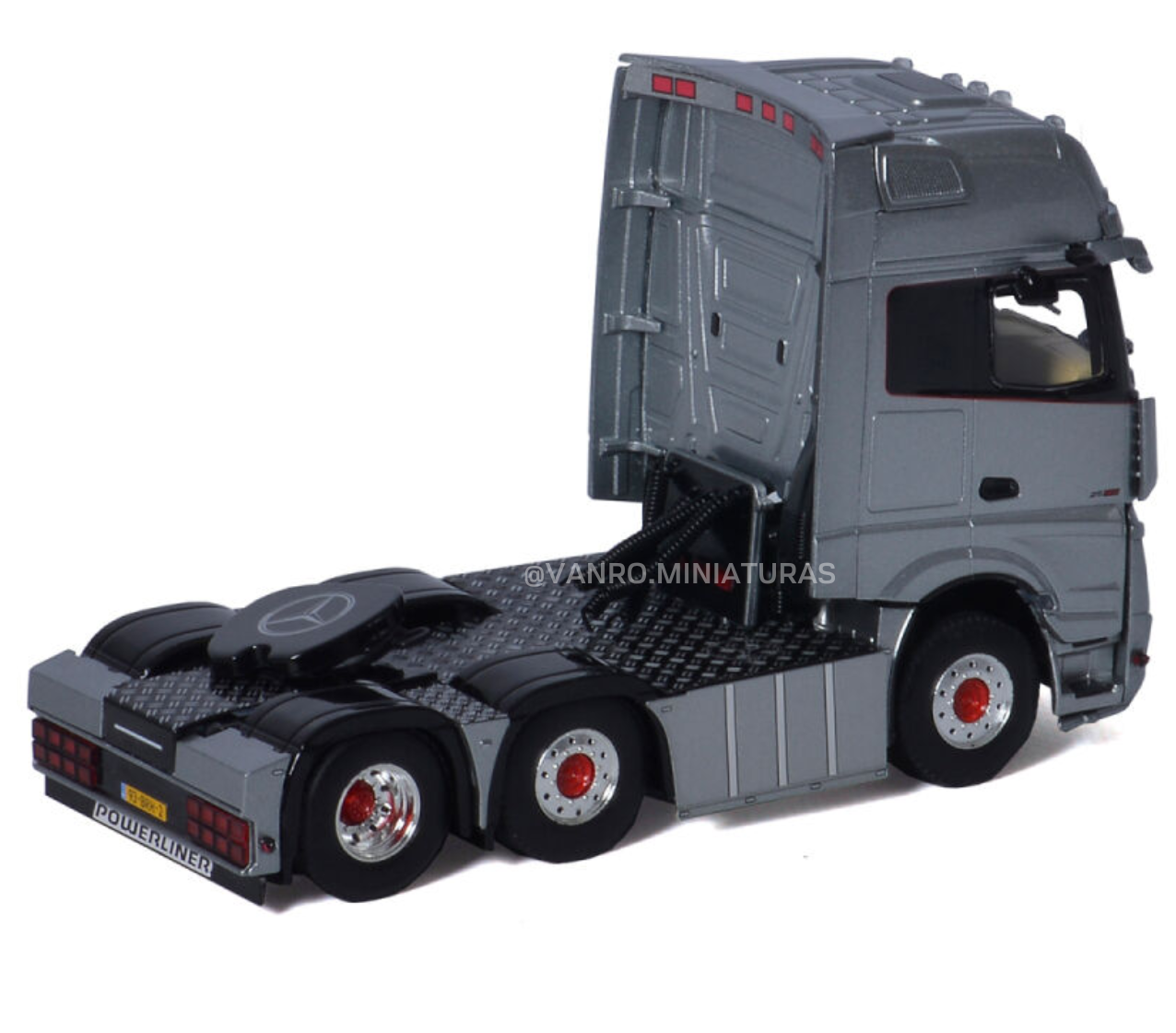 Camión Mercedes Benz Actros MP5 6×2 – WSI Models