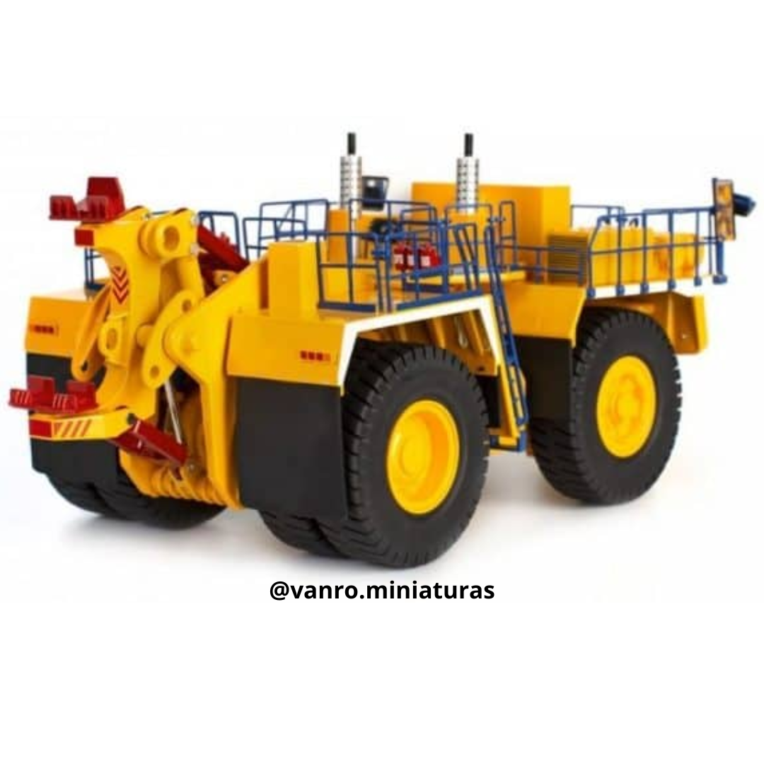 Camión Remolcador Belaz 74131