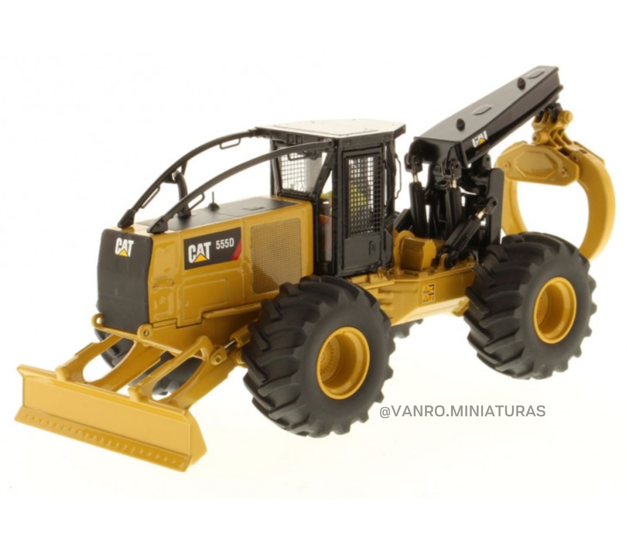 Skidder Cat 555D – Diecast Masters