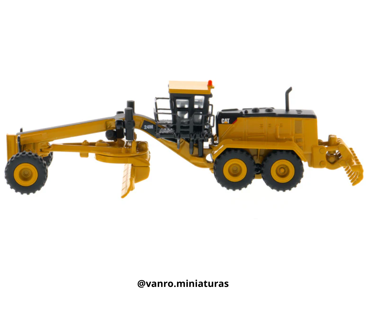 Motoniveladora Cat. 24M – Diecast Masters