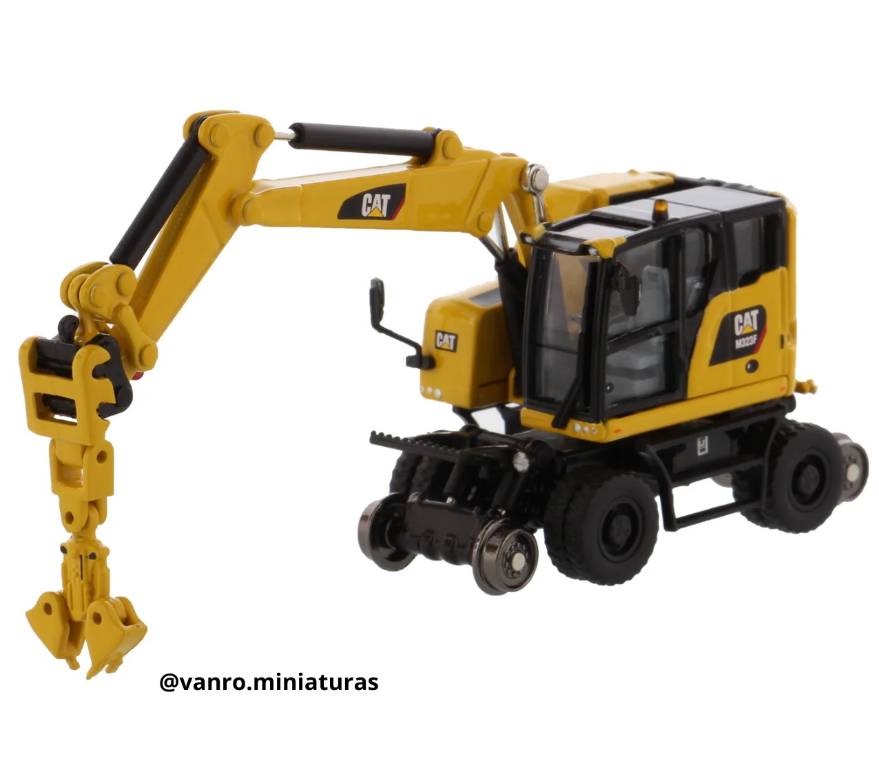 Excavadora de ruedas para ferrocarril Cat. M323F – Diecast Masters