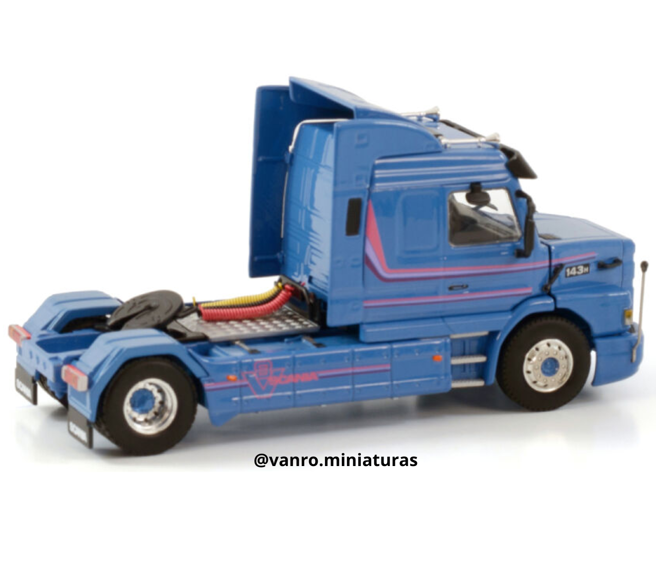 Camión Scania Serie 3 Torpedo 4×2 – WSI Models