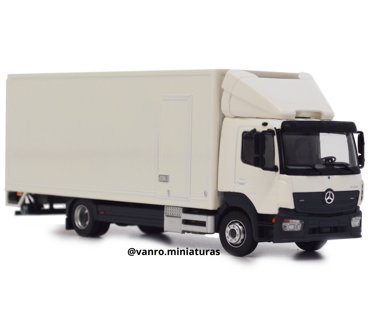 Camión Mercedes Benz Atego – Marge Models