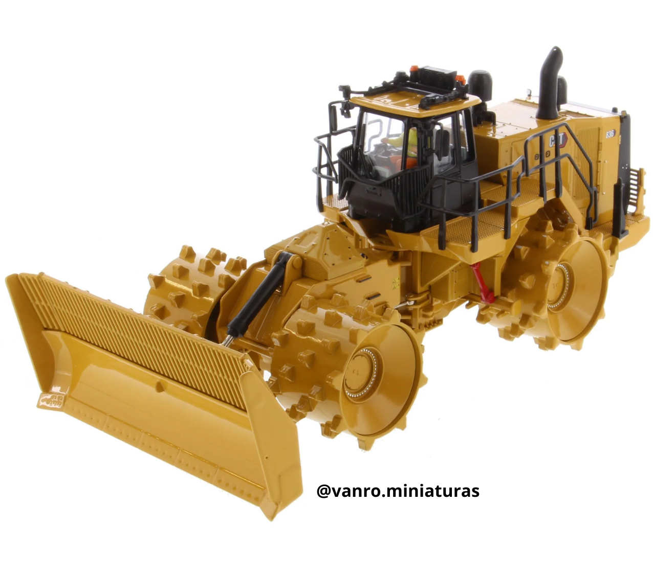 Compactador de vertedero Cat. 836 – Diecast Masters